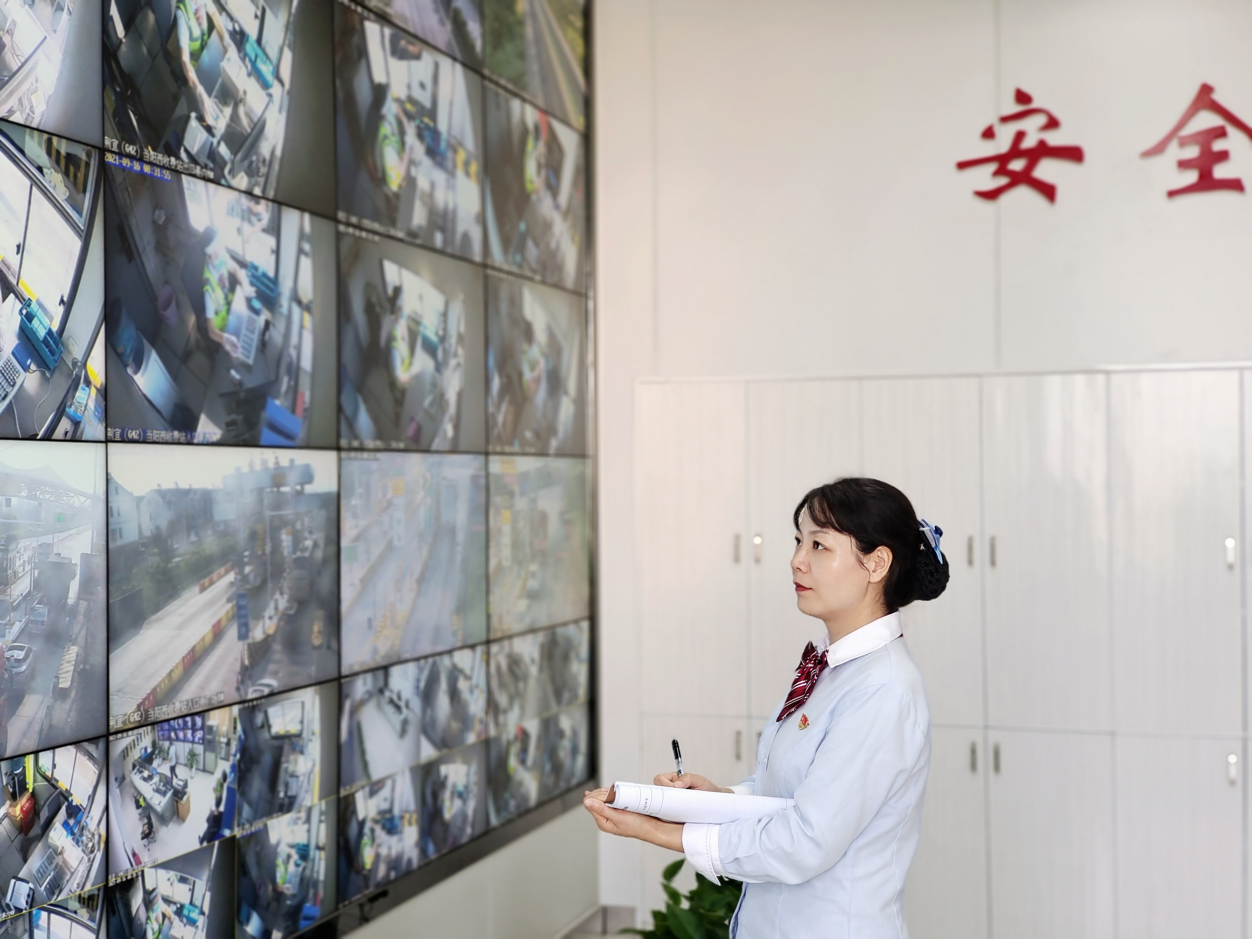 应急“调度员”.jpg 应急“调度员”.jpg