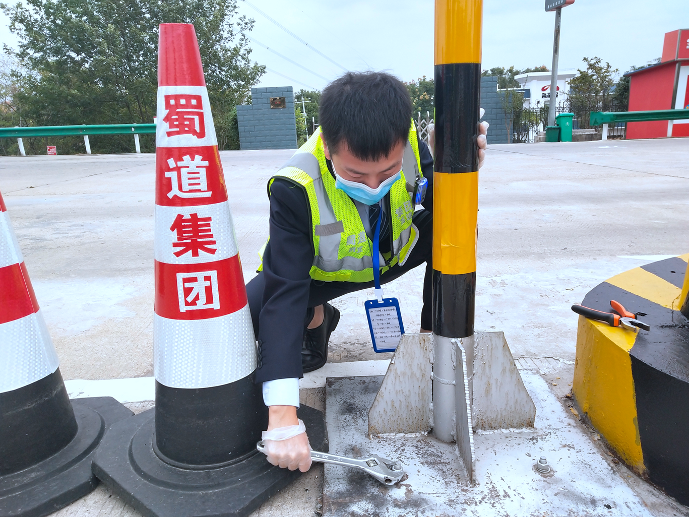 检查设施是否稳固.png 检查设施是否稳固.png