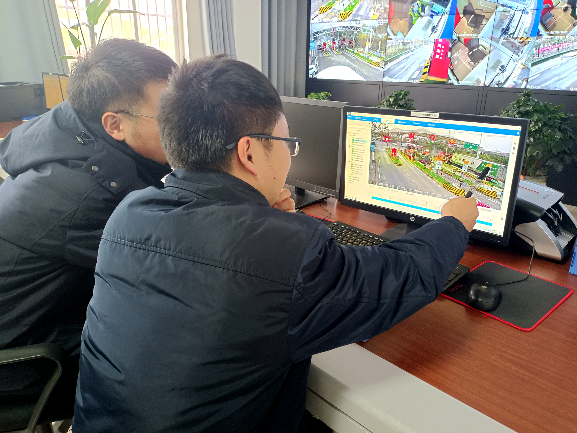 假冒绿通车专项稽查.png 假冒绿通车专项稽查.png