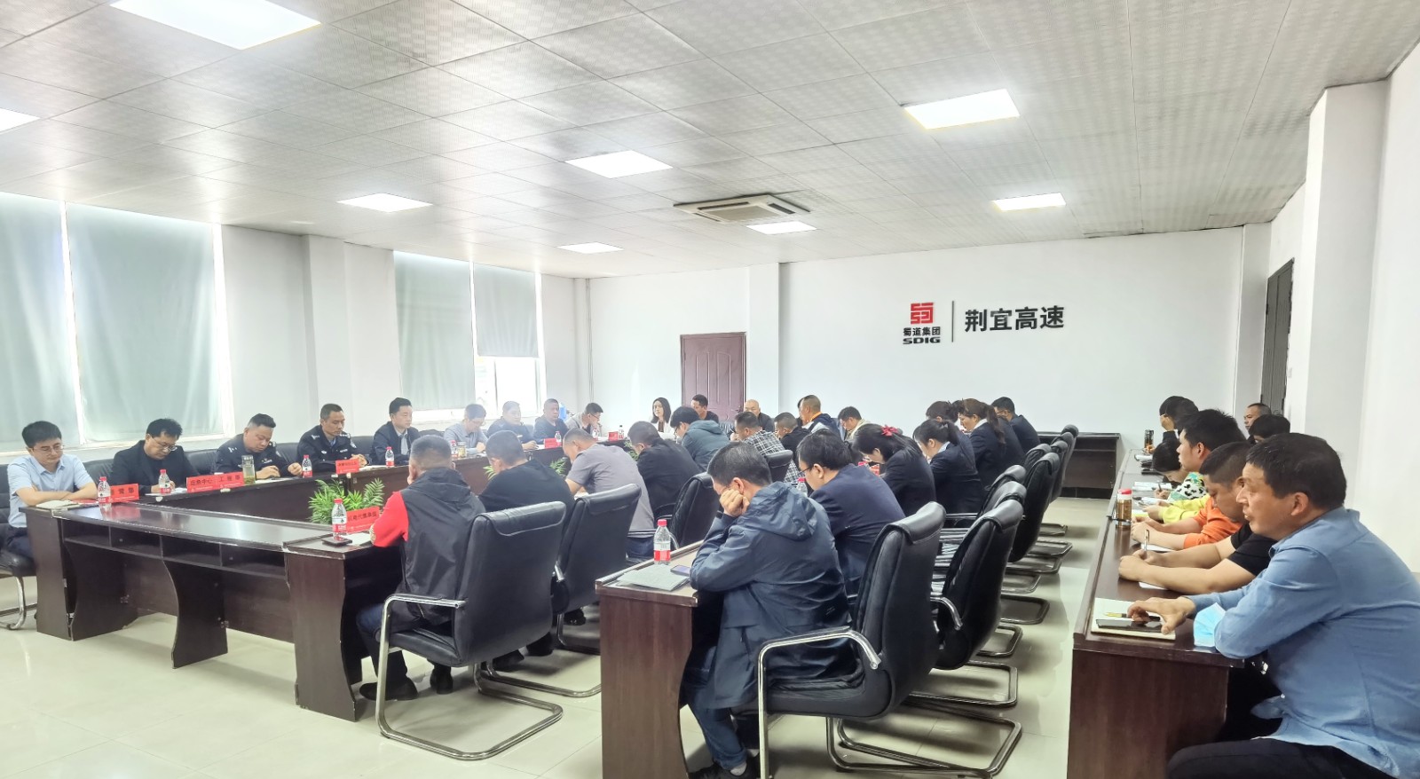 图3.jpg 图3.jpg