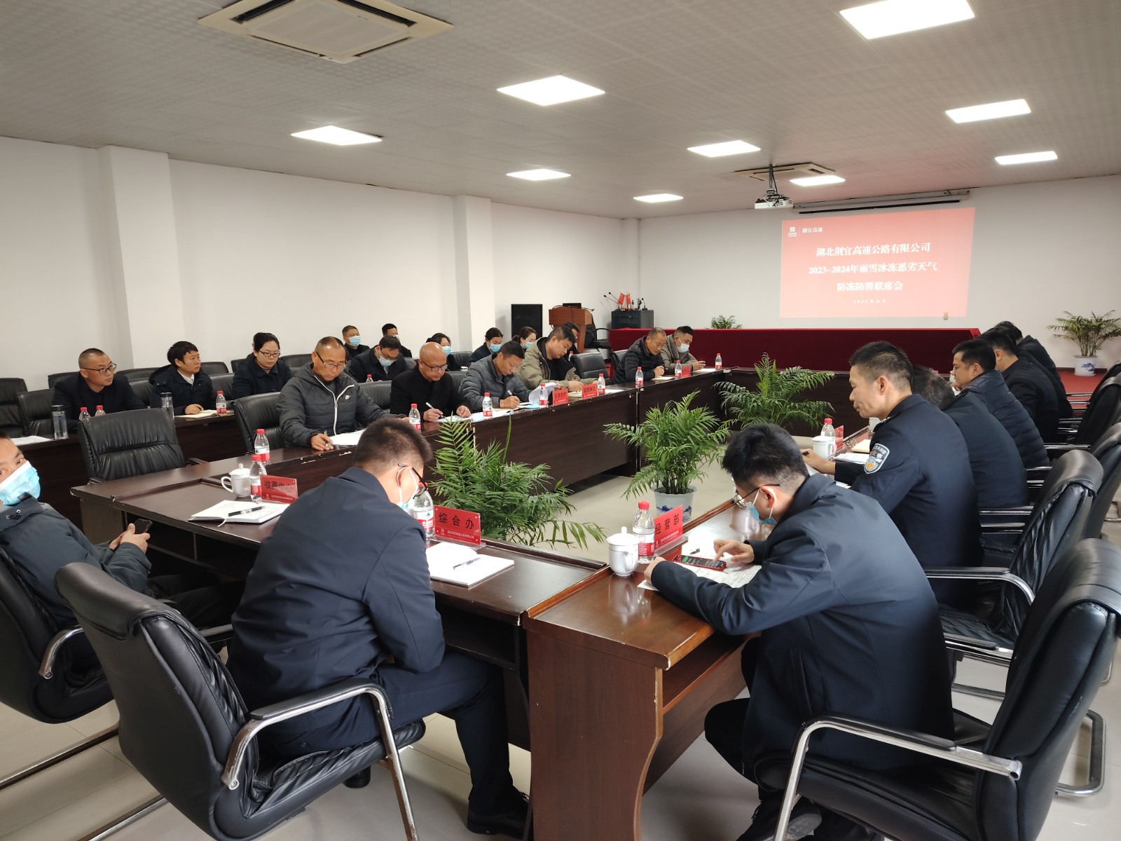 图3.jpg 图3.jpg