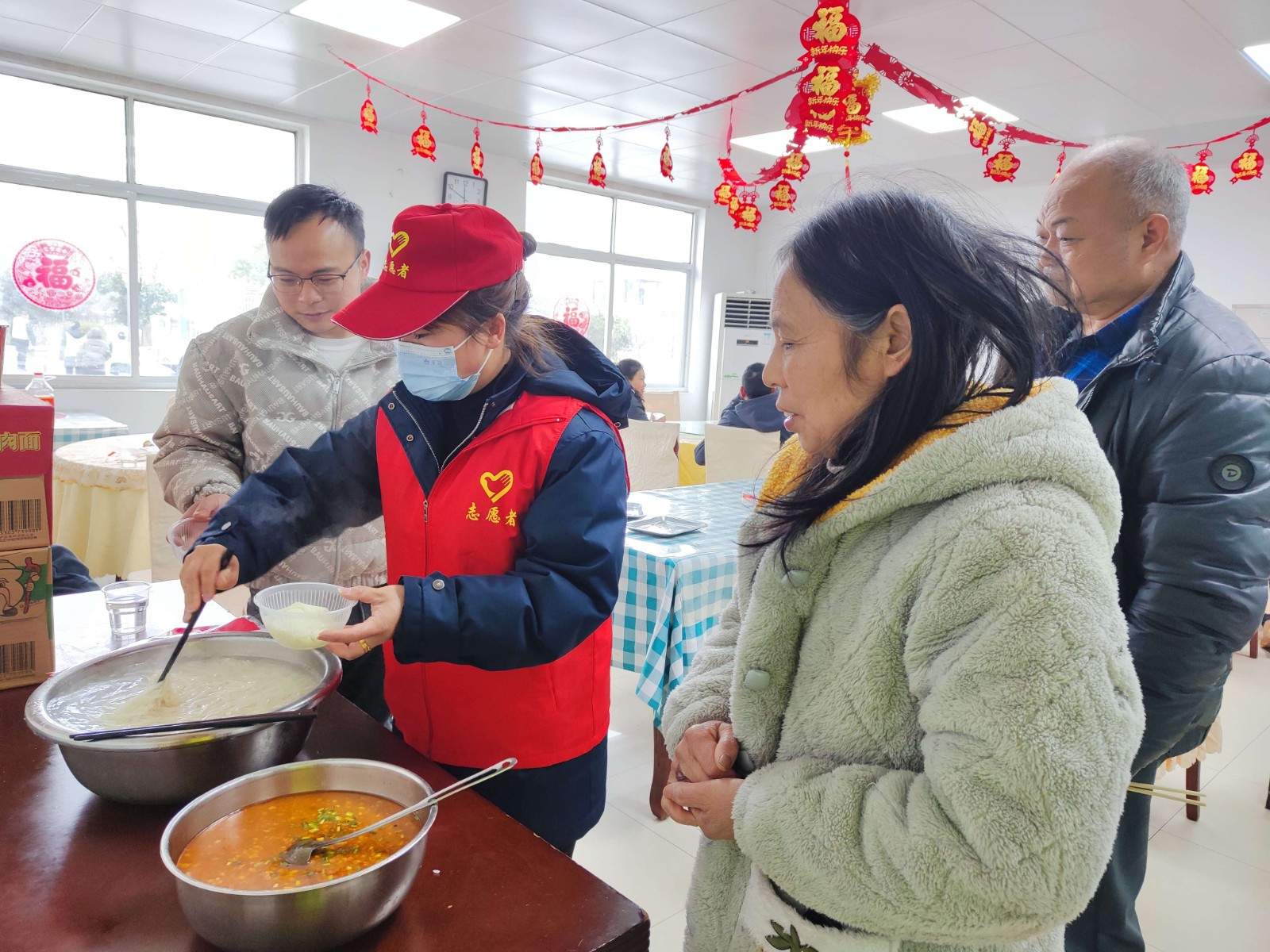 送面条.jpg 送面条.jpg