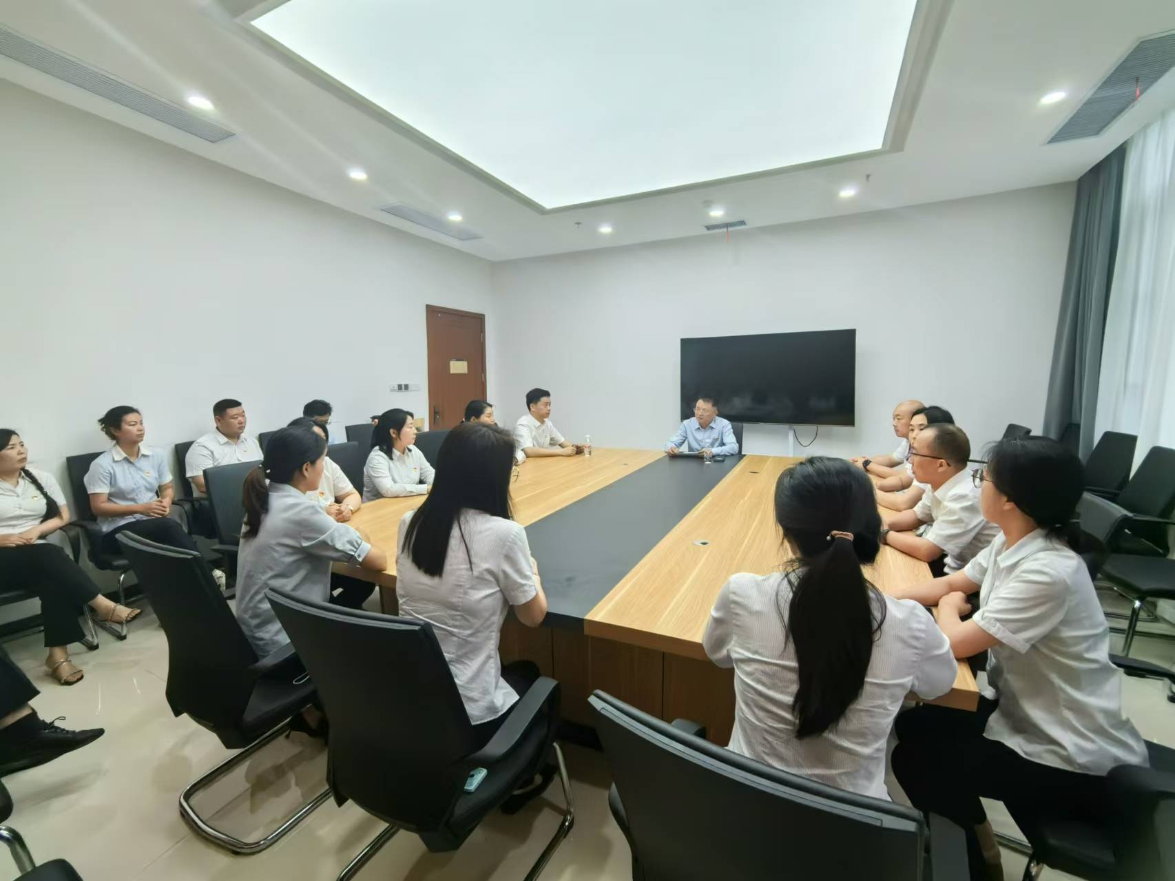 警示教育1.jpg 警示教育1.jpg