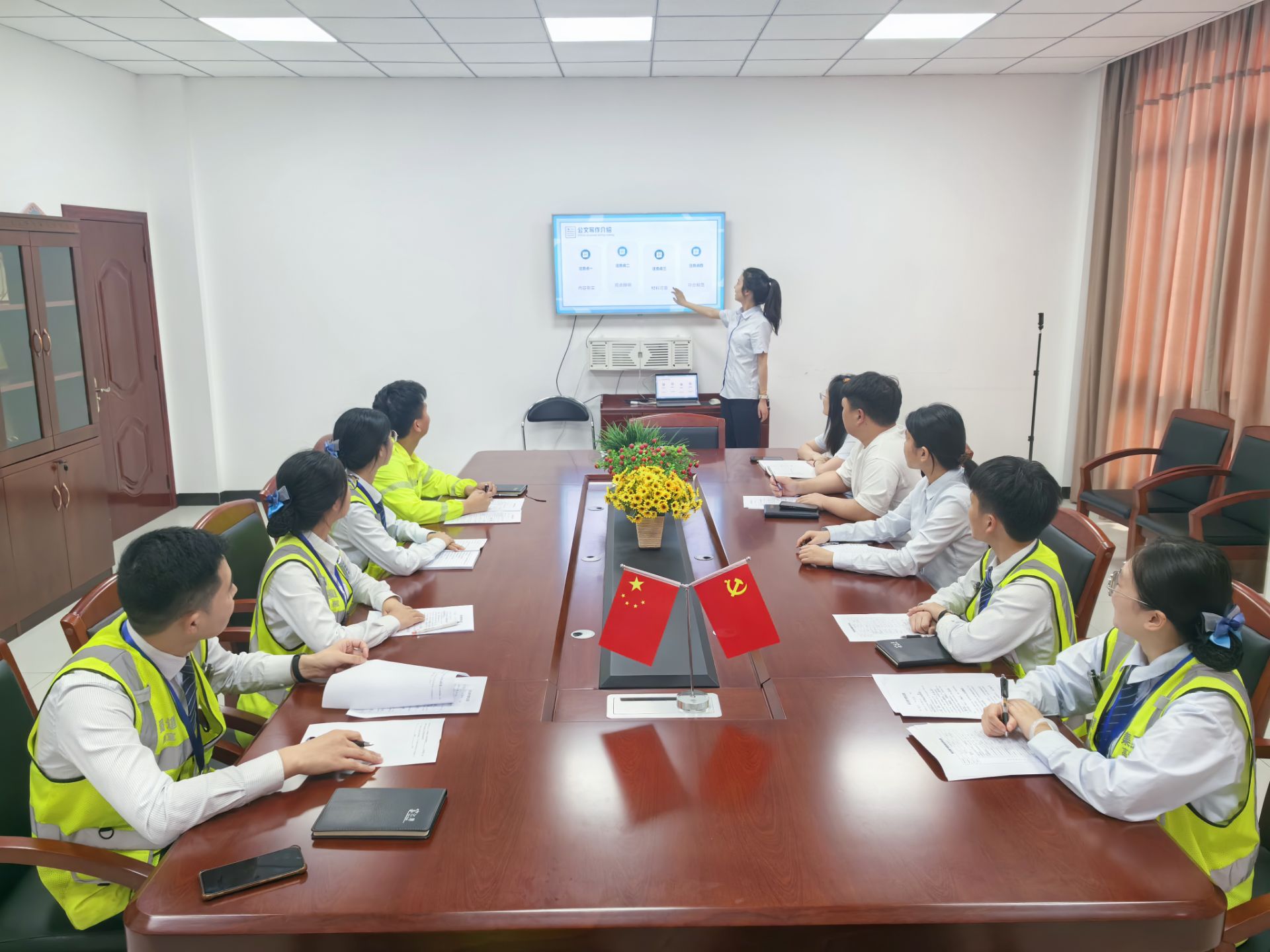 以培训促提升 夯实写作基础.jpg
