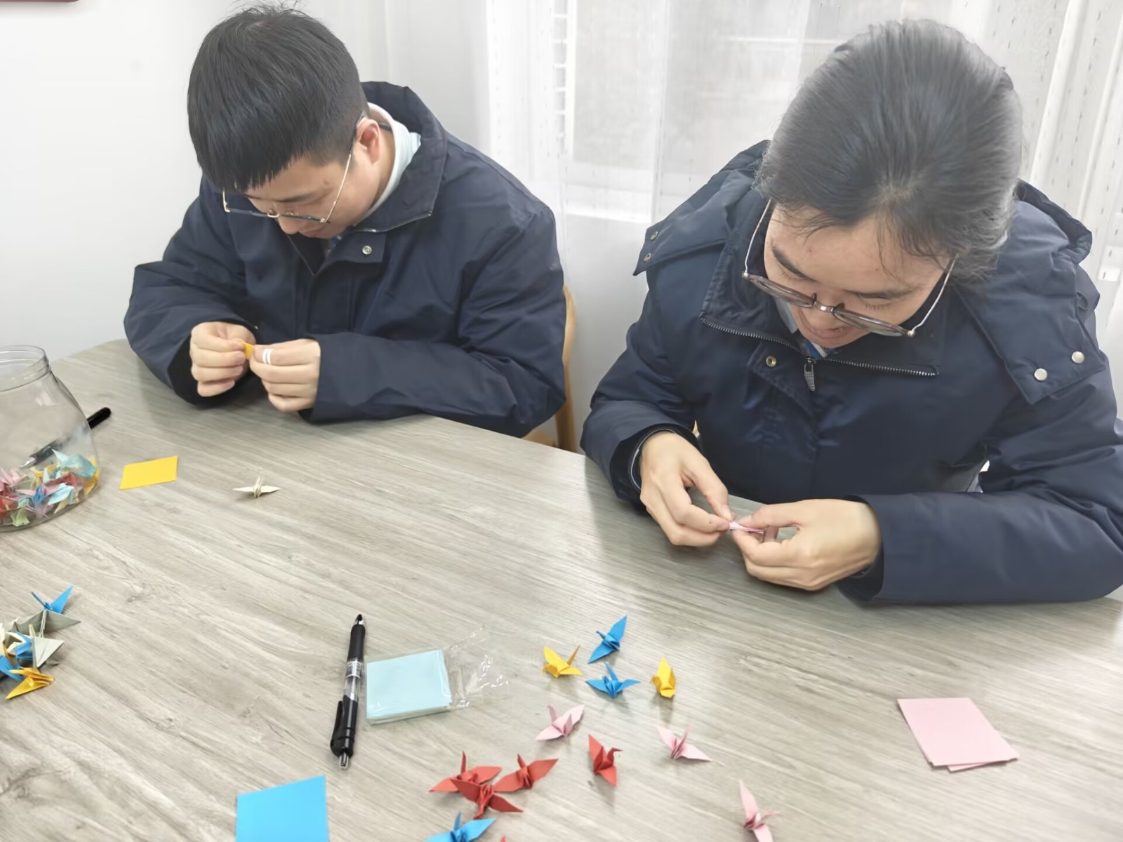 折鹤祈愿2.jpg 折鹤祈愿2.jpg