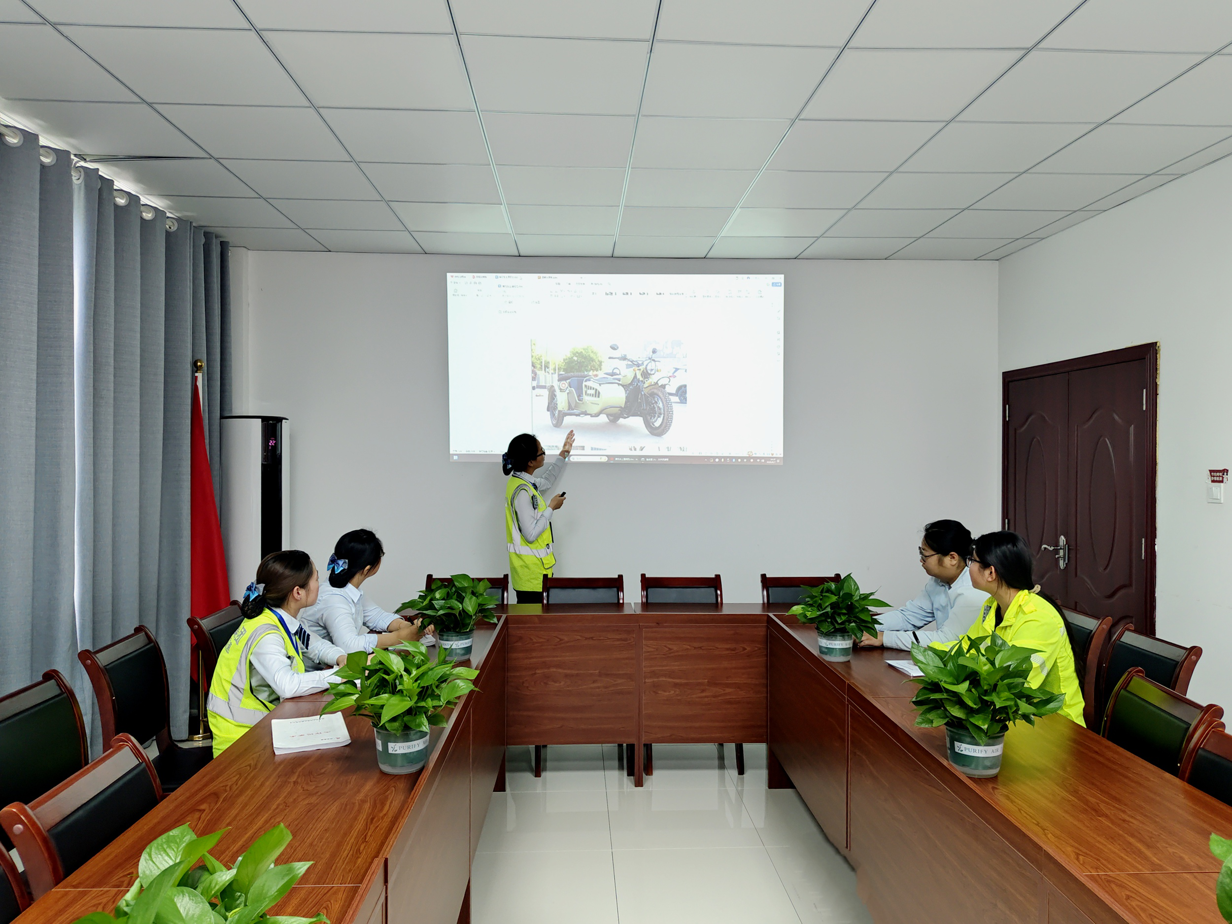 1.温馨小课堂授课.png 1.温馨小课堂授课.png